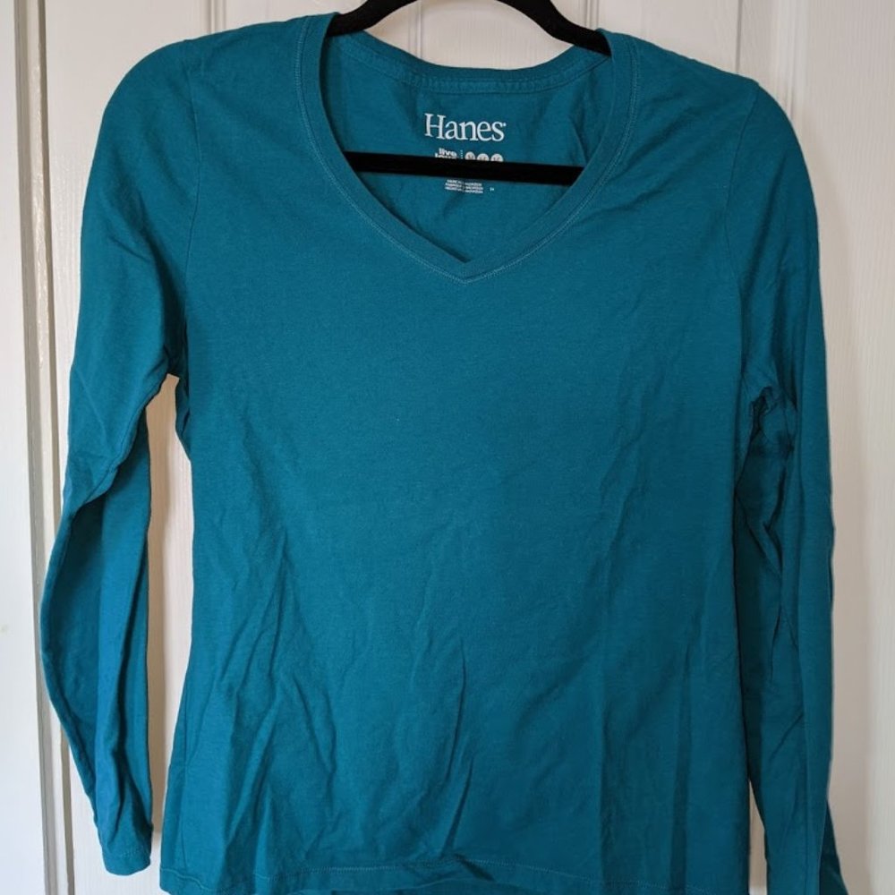 NEW Hanes Tshirt